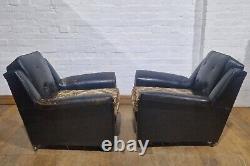 Paire de fauteuils de salon rétro vintage à dossier boutonné et accoudoirs en ailes