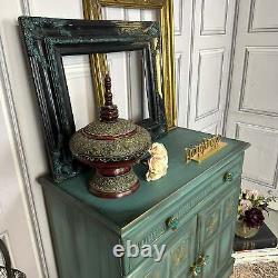 Petit meuble vintage peint en turquoise, armoire à deux portes, commande commissionnée.