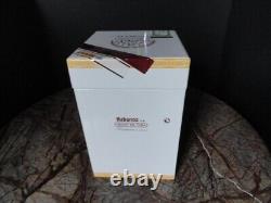 Pot de rangement en verre H Upmann dans sa boîte d'origine 8.75 H x 4.75 Diamètre