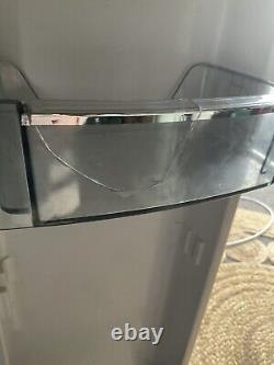 Réfrigérateur-congélateur Swan BABY BLUE de style rétro vintage, comme SMEG, KITCHEN AID. VGWO