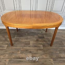 Table à manger extensible en teck rétro vintage Nathan des années 50 MCM