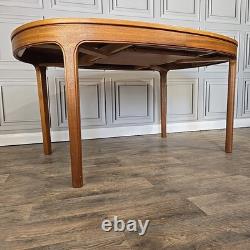 Table à manger extensible rétro vintage Nathan en teck du milieu du siècle, MCM en bois.