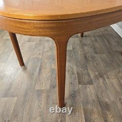 Table à manger extensible rétro vintage Nathan en teck du milieu du siècle, MCM en bois.