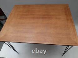 Table de cuisine en bois danois de milieu de siècle vintage rétro avec pieds en épingle à cheveux MCM