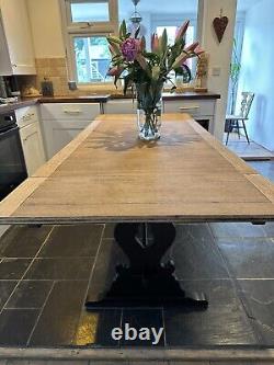 Table de salle à manger en chêne de 6,7 pieds avec rallonges de style rustique, rénovée