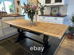Table de salle à manger en chêne de 6,7 pieds avec rallonges de style rustique, rénovée