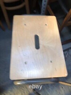 Tabouret de cuisine industriel en bois empilable vintage rétro de milieu du siècle 4