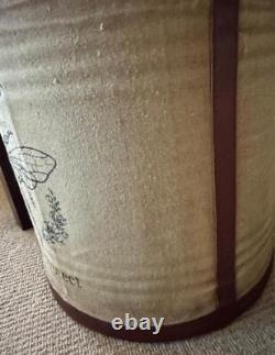 Tabouret en cuir et toile Bumble Bee 'La Royauté de la Nature' Style Vintage / Rétro