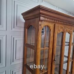 Unité d'affichage murale de style antique en bois massif de qualité vintage pour la cuisine