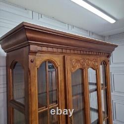 Unité d'affichage murale de style antique en bois massif de qualité vintage pour la cuisine