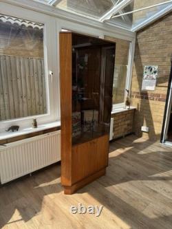 Unité d'angle vintage par Furnished Of London