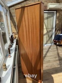 Unité d'angle vintage par Furnished Of London