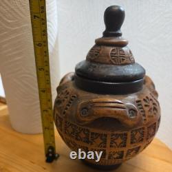 Vase couvert en terre cuite vintage fait main, 20 cm, urne, jarre