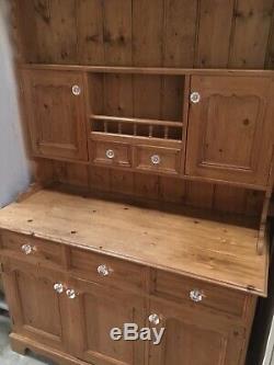 Vintage Belle Solid Main Pine Carved Gallois Dresser Avec Verre Boutons Dans Vgc