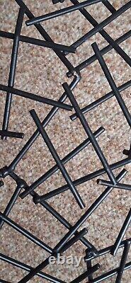 Vintage Métal Noir Ouvrage Nids en Branches de Chaume Centre de Table Fruits Bol Rétro