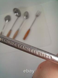 Vintage ORIGINAL Skyline Stainless Steel Kitchen Utensils RARE Made In Burnley 
<br/>  <br/>	Les ustensiles de cuisine en acier inoxydable Skyline ORIGINAL Vintage RARE fabriqués à Burnley