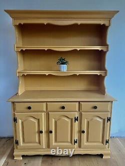 Vintage Shabby Chic Détressed Welsh Dresser Kitchen Display