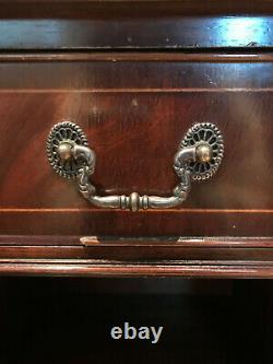 Vintage Victorian Style Display Cabinet Dresser Buffet Bibliothèque Coffre-fort