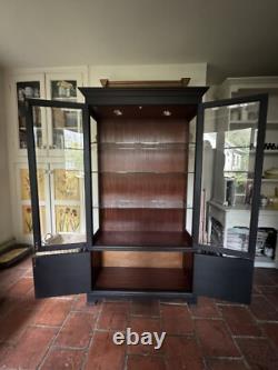 Vitrine en bois massif de style vintage - Cabinet vitré peint en noir