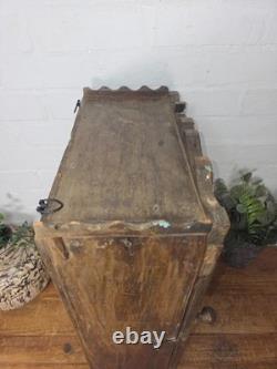 Vitrine en bois vintage indien colonial, armoire murale pour salle de bain et cuisine avec vitrages