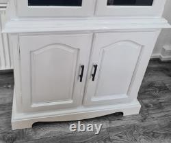 Vitrine vintage upcyclée peinte à la main en blanc et noir brillant